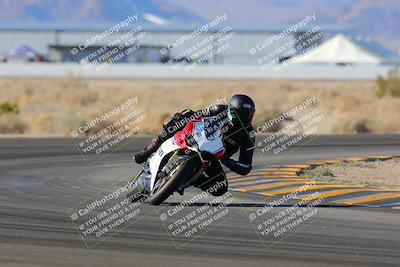 media/Dec-18-2022-SoCal Trackdays (Sun) [[8099a50955]]/Turn 4 (1pm)/